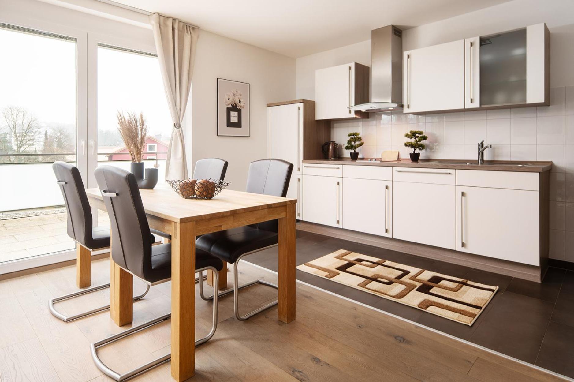 Hotel Vier Jahreszeiten An Der Therme & Kliniken Bad Krozingen Naehe Freiburg & Schwarzwald Ideal Fuer Wellness Kur & Business Ausfluege 24H Check In- Wlan & Parken Gratis Luaran gambar