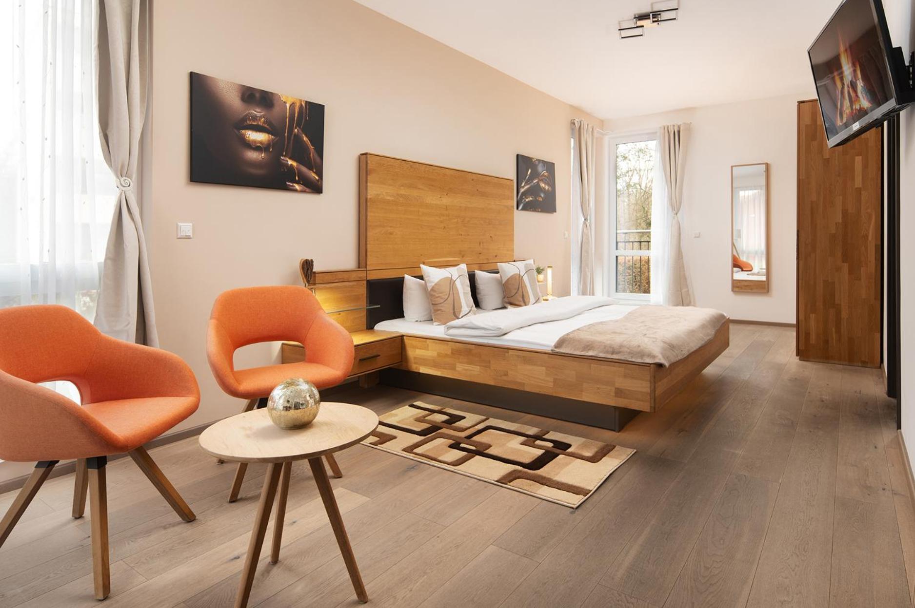 Hotel Vier Jahreszeiten An Der Therme & Kliniken Bad Krozingen Naehe Freiburg & Schwarzwald Ideal Fuer Wellness Kur & Business Ausfluege 24H Check In- Wlan & Parken Gratis Luaran gambar